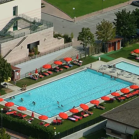Ca'